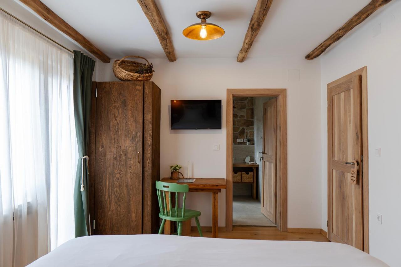 Kuterevo Guest Accommodation Butina מראה חיצוני תמונה
