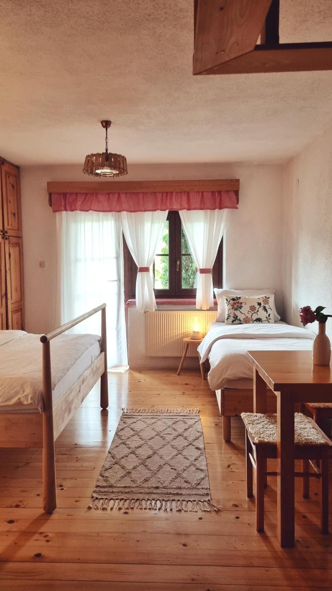 Kuterevo Guest Accommodation Butina מראה חיצוני תמונה